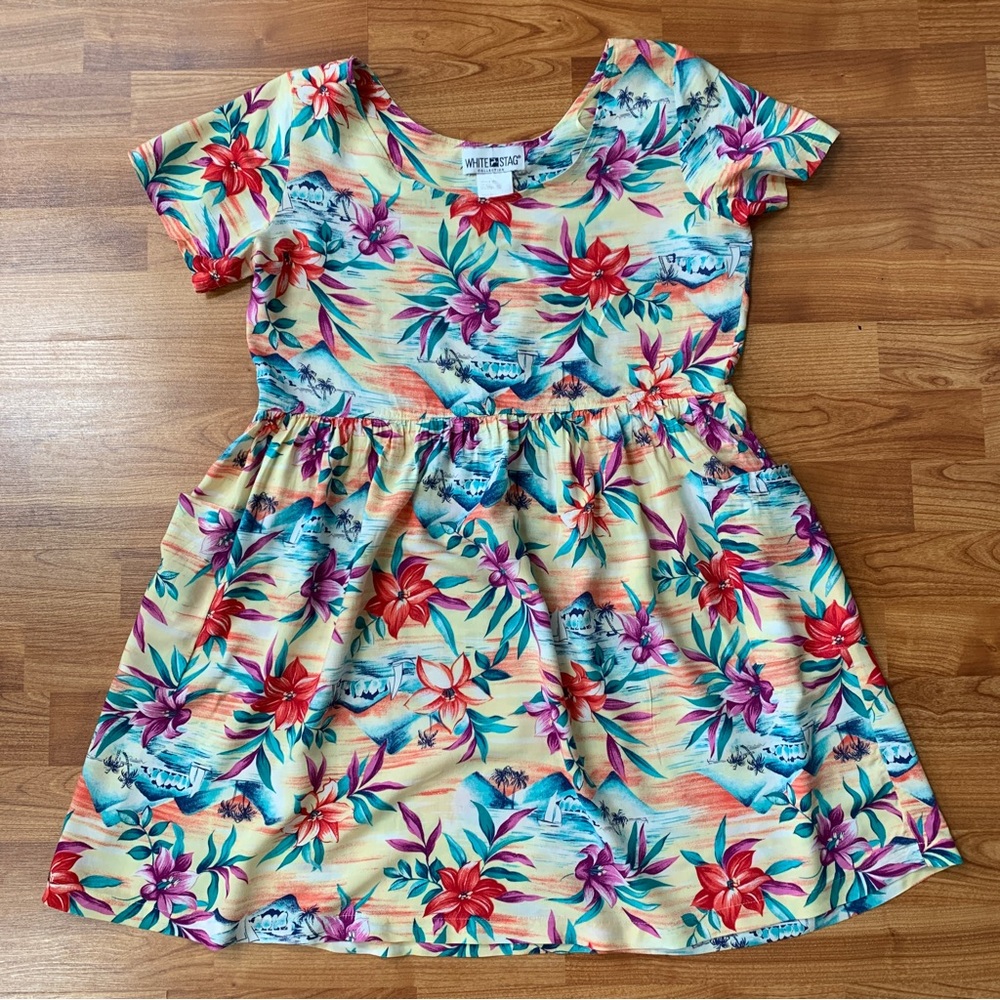 3/$20 White Stag beach mini dress